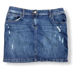 New York & Company Jean Skirt w Paint Size 8
